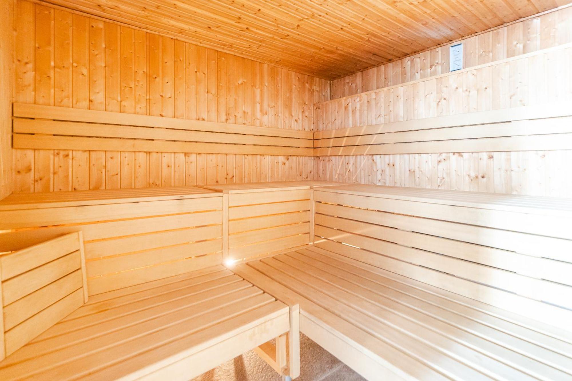 Waterline Apartamenty Standard Class Колобжег Екстериор снимка