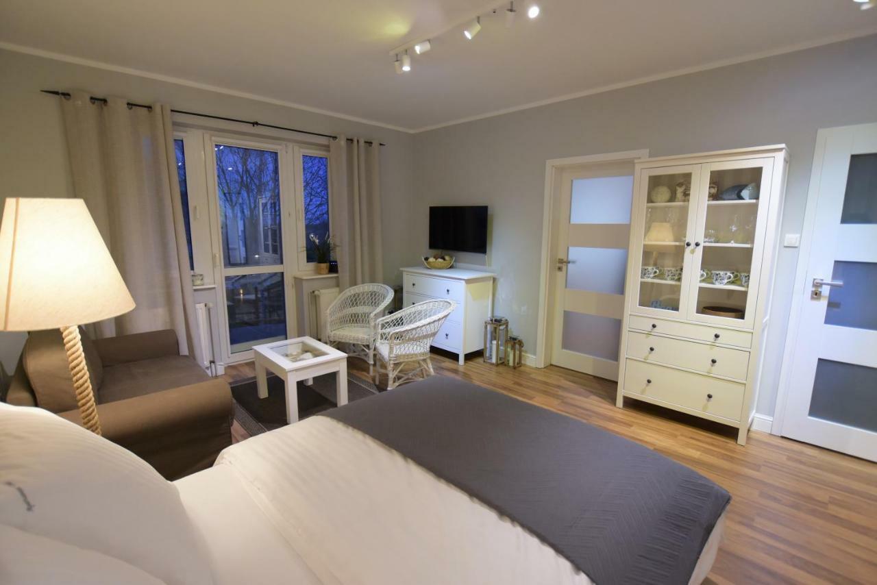 Waterline Apartamenty Standard Class Колобжег Екстериор снимка